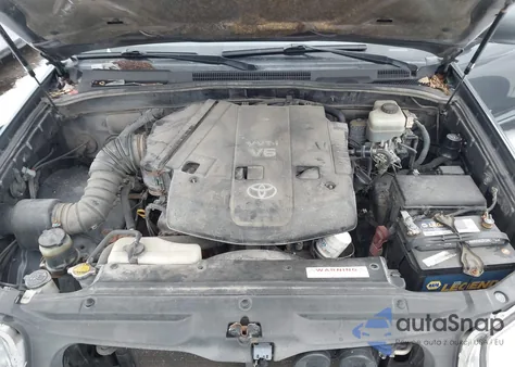 2005 Toyota 4Runner Limited V6 from USA, damaged, VIN JTEBU17R350069937